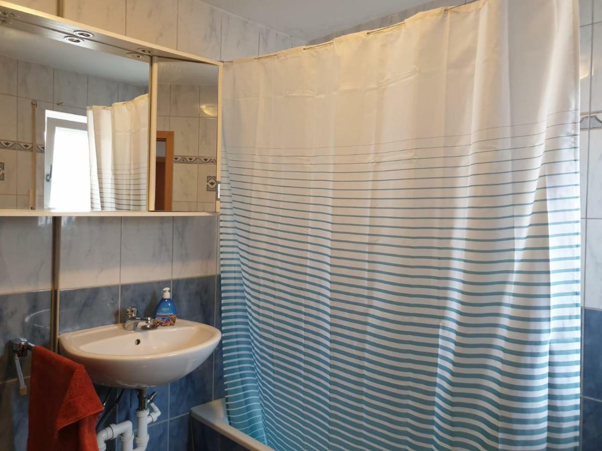 Schoene Grosse Ferienwohnung Im Mittelrheintal Nahe Loreley Bornich Экстерьер фото